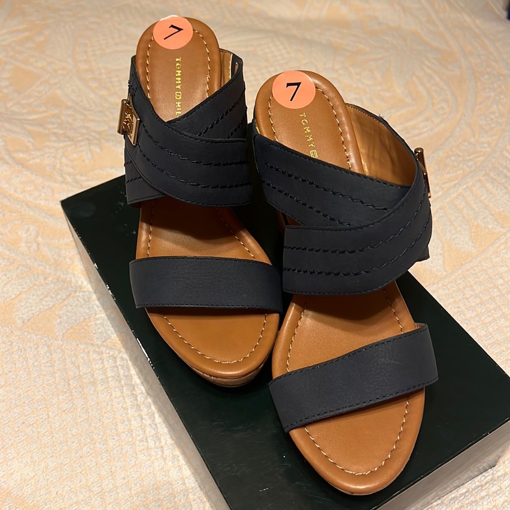 Tommy Hilfiger wedge sandal in Navy blue with gold buckle. Never worn.